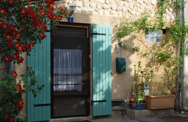 Historic 4 storey stone cottage in Buis les Baronnies -