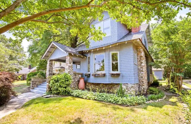 Historic, College Hill, Renovated Downtown Home