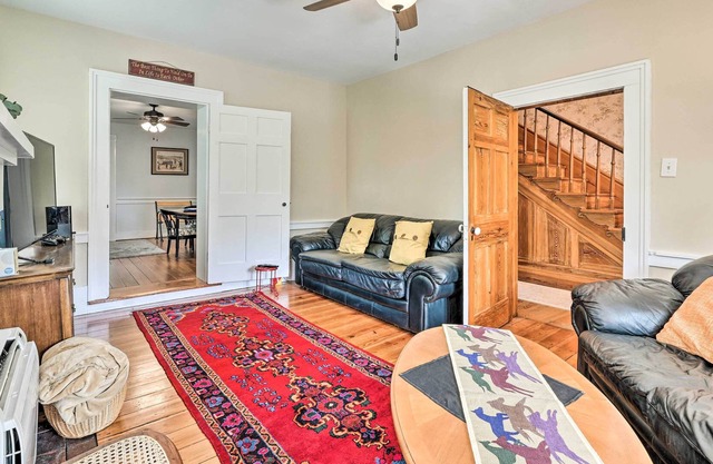 Historic Home w/ Creek: Near Edinburg Museum!
