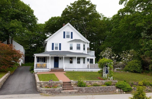 Historic Inn Turned Luxury Rental! w/New Hot Tub