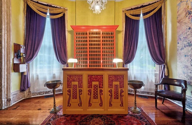 Historic Mansion Heated Pool & Courtyard 5br|5.5ba