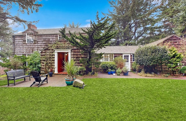 Historic, Waterfront Home with Private Hot Tub - Dogs Welcome