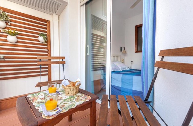 Hola Sitges Apartments