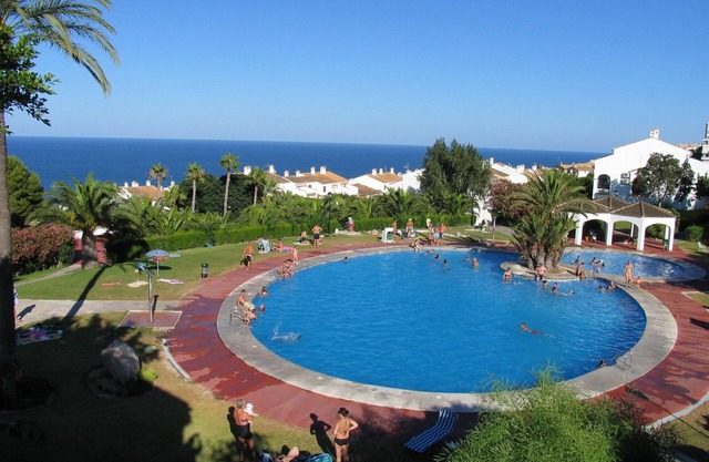Holiday Apartment APCOSTAS - Gran Vista, Santa Pola, Near Beach, 2 BR, Pools, Wi-Fi, Parking