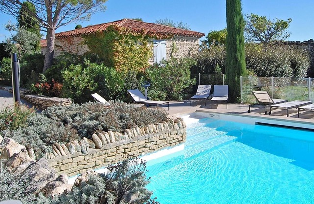 Holiday apartment Gordes for 1 - 5 persons with 2 bedrooms - Row house