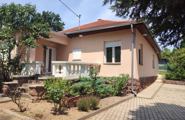 Holiday apartment with large terrace