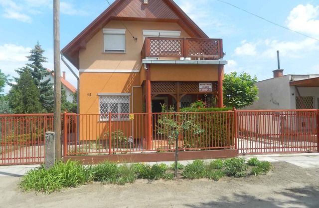 Holiday apartment in a nice area