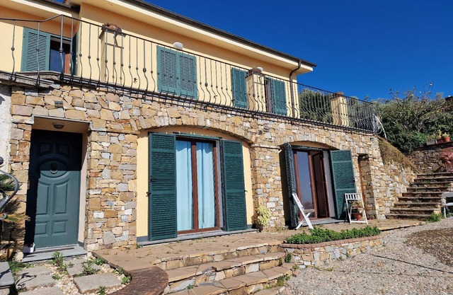 Holiday apartment Imperia for 1 - 4 persons with 2 bedrooms - Holiday apartment