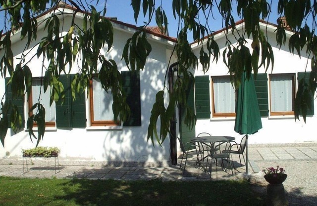 Holiday apartment Mira for 1 - 2 persons with 1 bedroom - Row house