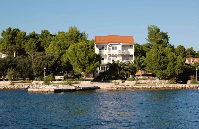 Holiday apartment mit Klimaanlage und Balkon