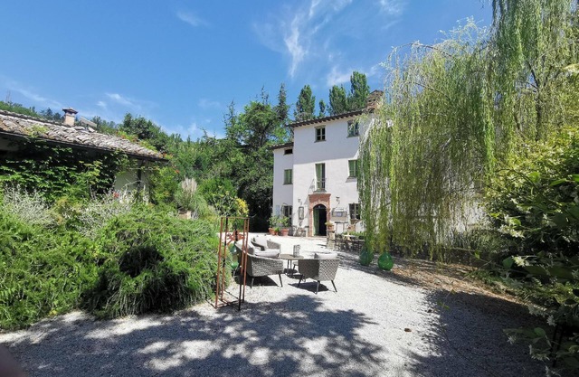 Holiday apartment Montone for 1 - 2 persons with 1 bedroom - Holiday apartment in one or multi-famil