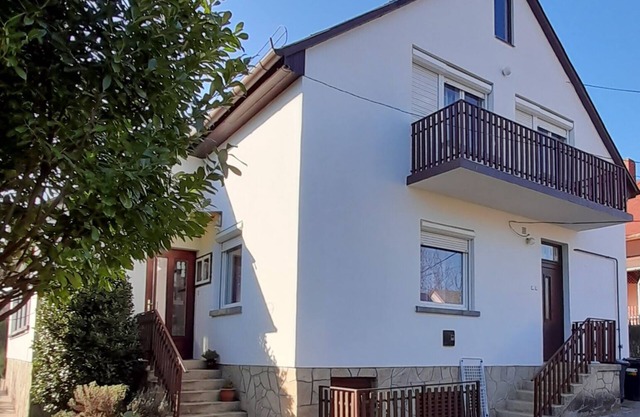 Holiday apartment near the center with WLAN