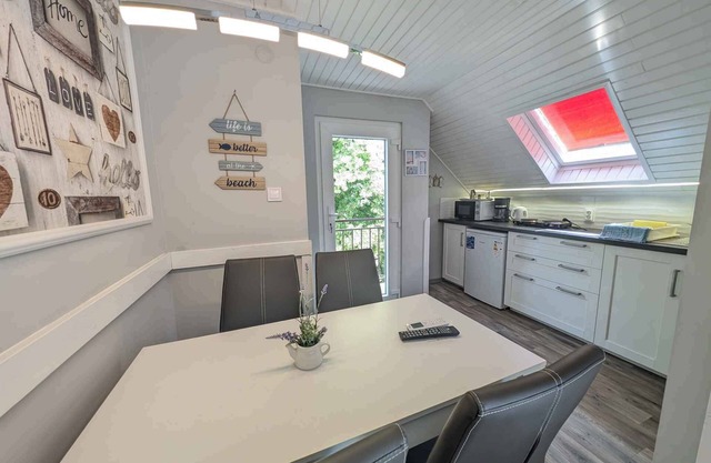 Holiday apartment near the beach with wifi and air conditioning