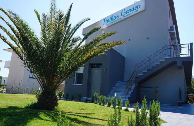 Holiday apartment Nikiti for 1 - 4 persons with 2 bedrooms - Holiday apartment in one or multi-famil