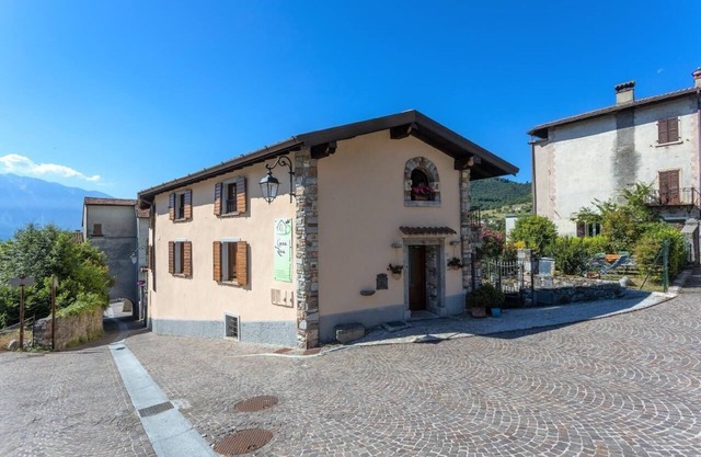 Holiday apartment Vesio for 1 - 3 persons with 2 bedrooms - Holiday apartment