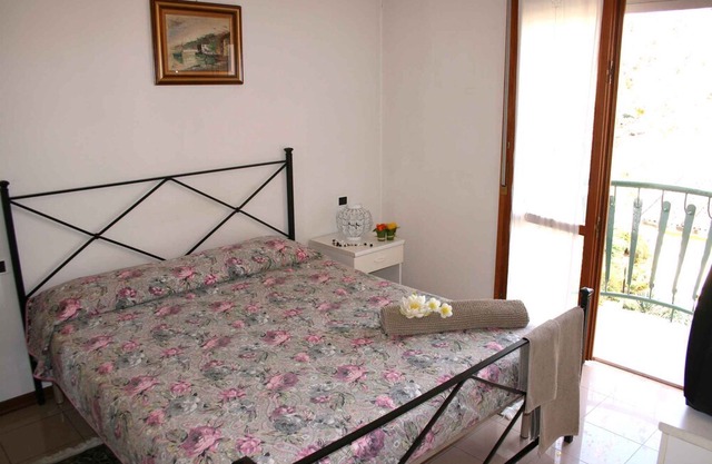 Holiday apartment with balcony and internet