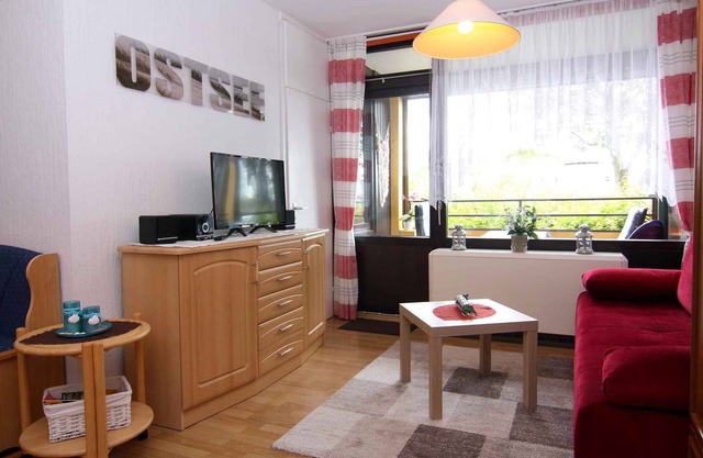 Holiday apartment with balcony only 200 m from the Baltic Sea beach