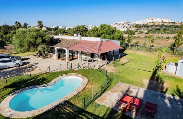 Holiday Home 'La Huerta Del Prado' with Mountain View, Wi-Fi and Air Conditioning