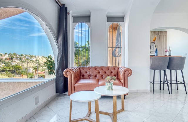 Holiday Home 'Brandy' with Sea View, Wi-Fi and Air Conditioning
