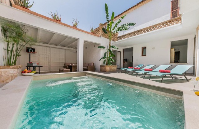 Holiday Home Can Cremat