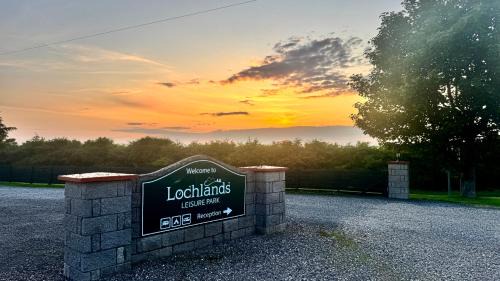 Holiday Home caravan LOCHLANDS Forfar
