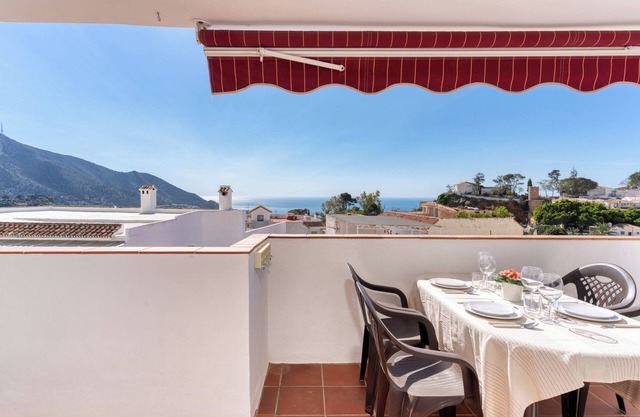Holiday Home 'Casa Centro' with Sea View, Wi-Fi and Air Conditioning