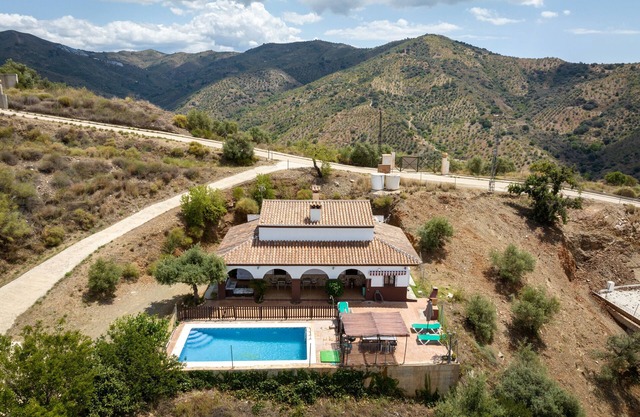 Holiday Home 'Casa Rural Los Hidalgos' with Sea View, Wi-Fi and Air Conditioning