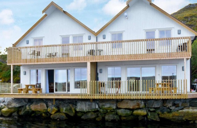 Holiday home Dyrvik