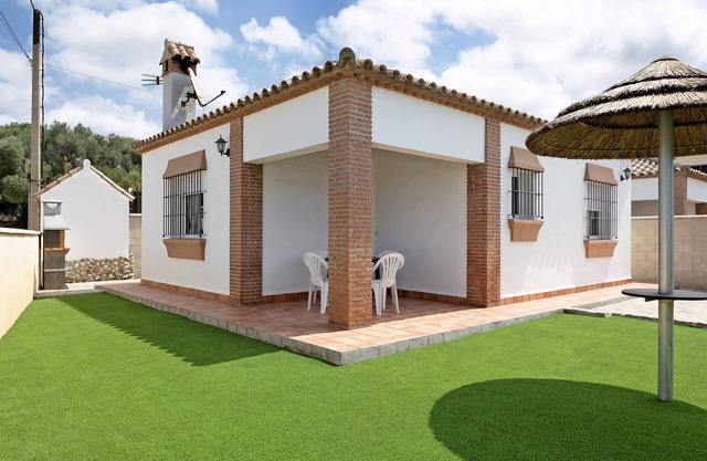Holiday Home "Casita Torre de Meca 1" with Wi-Fi, Terrace & Garden