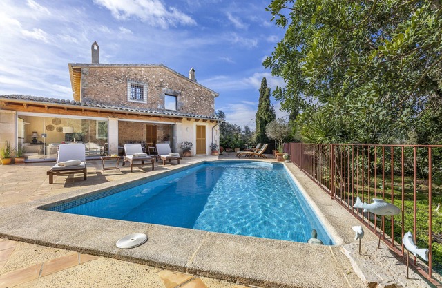 Holiday Home 'Finca Som Llum' with Mountain View, Wi-Fi and Air Conditioning