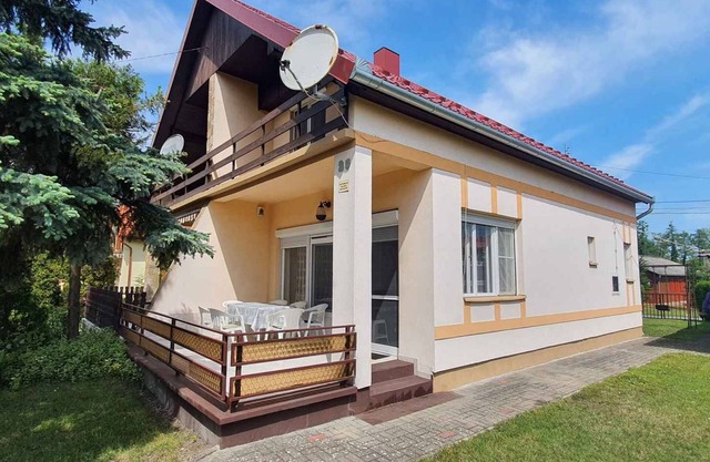 Holiday home only 150 m from the beach
