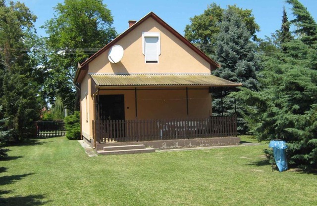 Holiday home in Balatonfenyves 18373