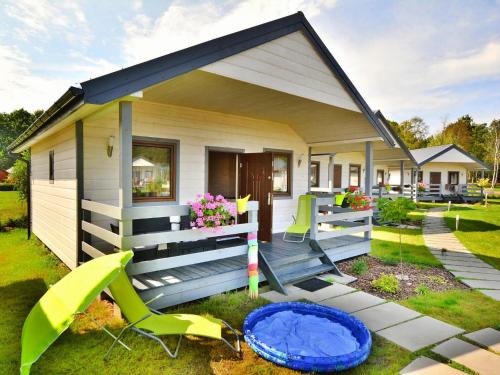 Holiday Home in Jaros awiec near the Sea