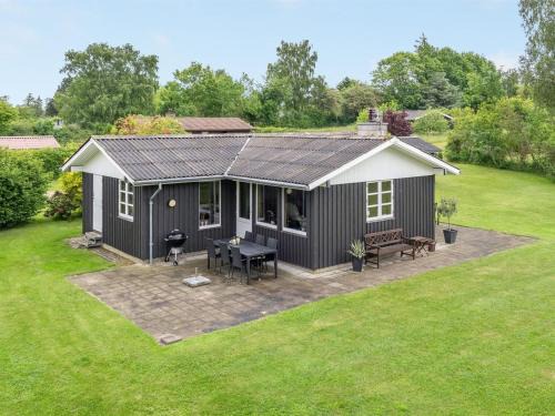 Holiday Home Jaike - 350m from the sea by Interhome