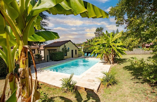 Holiday Home 'La Trappe' with Private Pool, Private Terrace and Wi-Fi