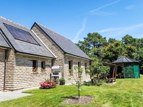 Holiday Home Mestrezec by Interhome
