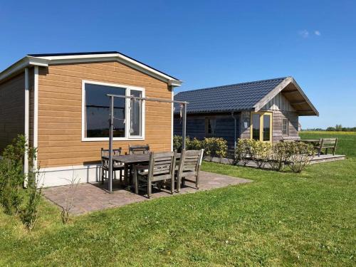 Holiday Home near IJsselmeer Lake