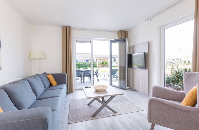 Holiday Home near North Sea Beach, Breeduyn