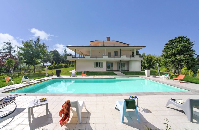 Holiday home near Urbino & Beaches