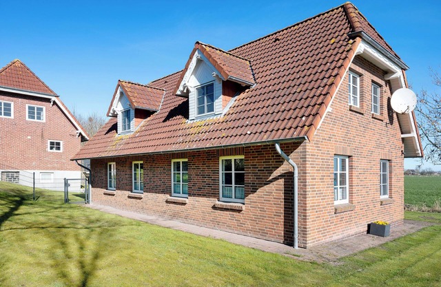 Holiday Home 'Seestern' with Private Terrace, Private Garden and Wi-Fi