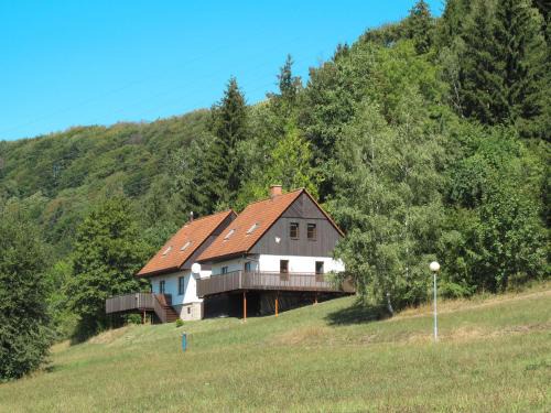 Holiday Home Stárkov by Interhome
