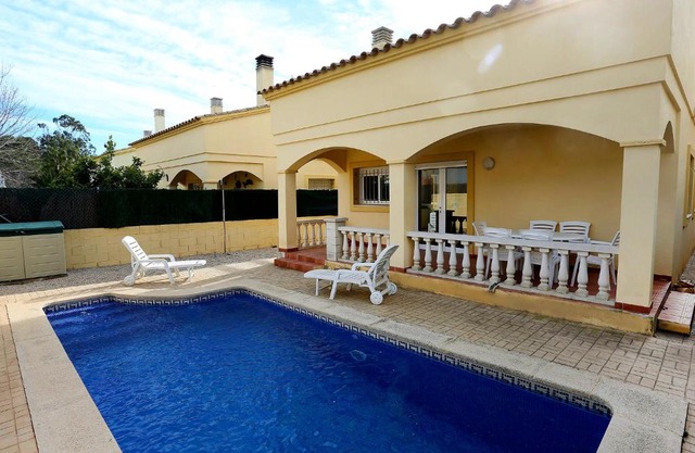 Holiday Home Tatiana by Interhome