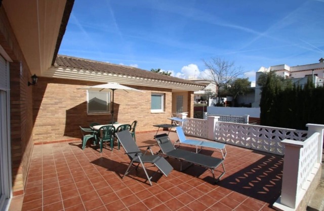 Holiday Home 'Villa Magdalena' with Private Terrace, Wi-Fi and Air Conditioning