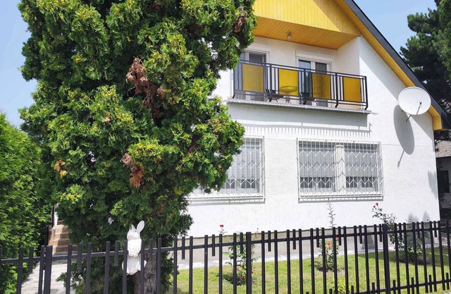 Holiday home with garden and barbecue facilities