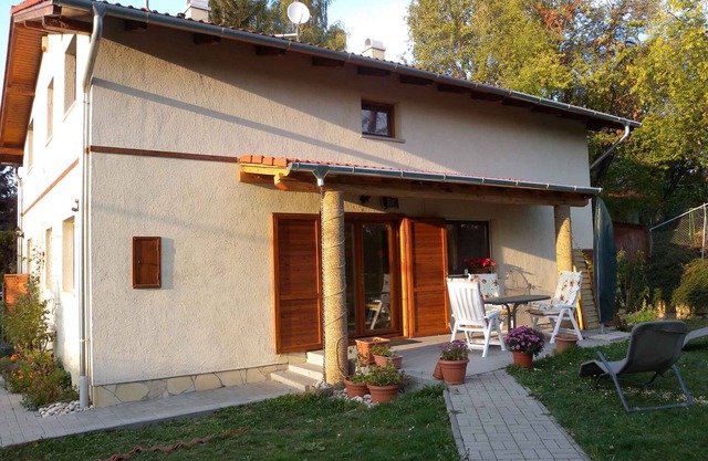 Holiday home with high quality and table tennis