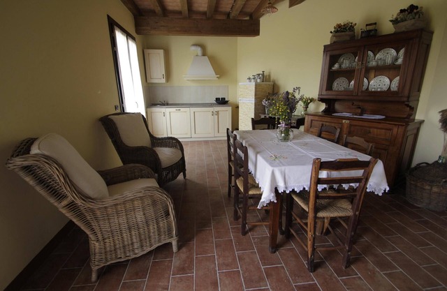 Holiday house by the river Po and in the green countryside Emiliana