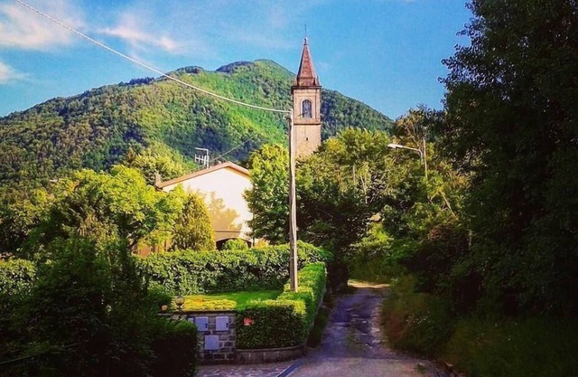 Holiday house Granaglione for 1 - 4 persons with 2 bedrooms - Holiday home