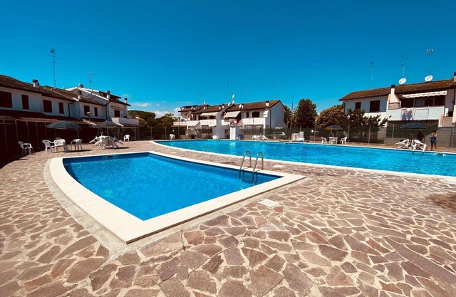 Holiday house Lido di Pomposa for 1 - 4 persons with 1 bedroom - Row house