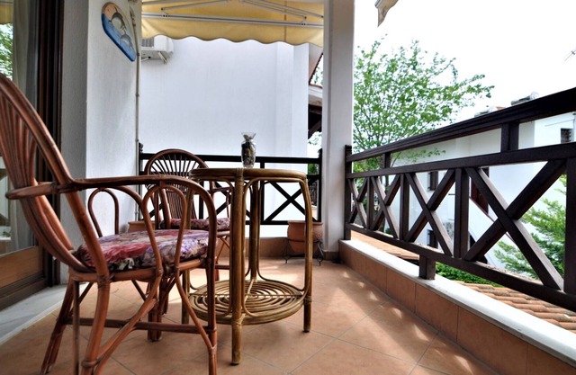 Holiday house Nikiti for 1 - 6 persons with 2 bedrooms - Holiday home