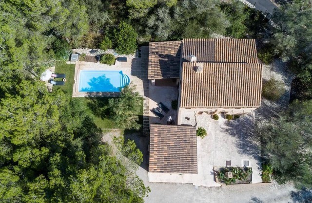 Holiday house Petra for 1 - 4 persons with 3 bedrooms - Holiday home